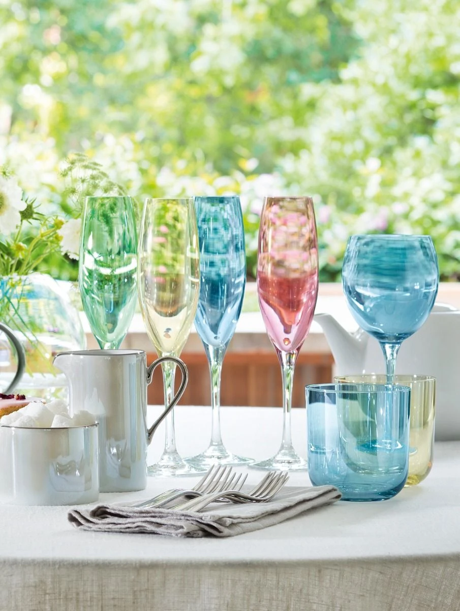 LSA Polka Champagne Flutes - Pastel 225ml (Assorted Set Of 4) 2 LSA Polka Champagne Flutes - Pastel 225ml (Assorted Set Of 4) - Image 2