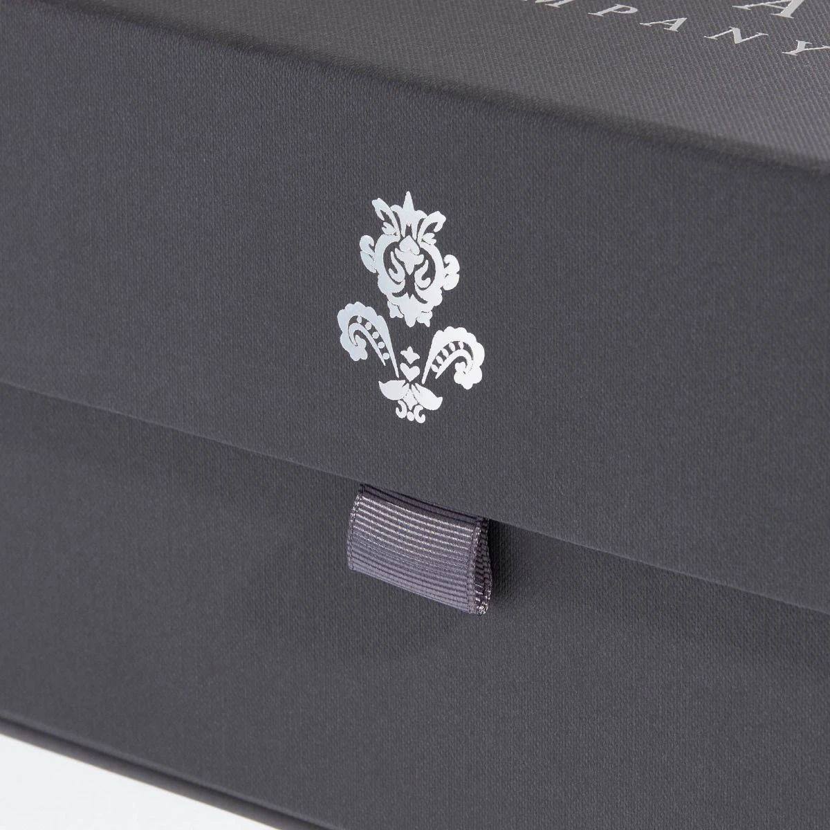 Bollinger Special Cuvee Brut Champagne 75cl Luxury Gift Box 4 Bollinger Special Cuvee Brut Champagne 75cl Luxury Gift Box - Image 4